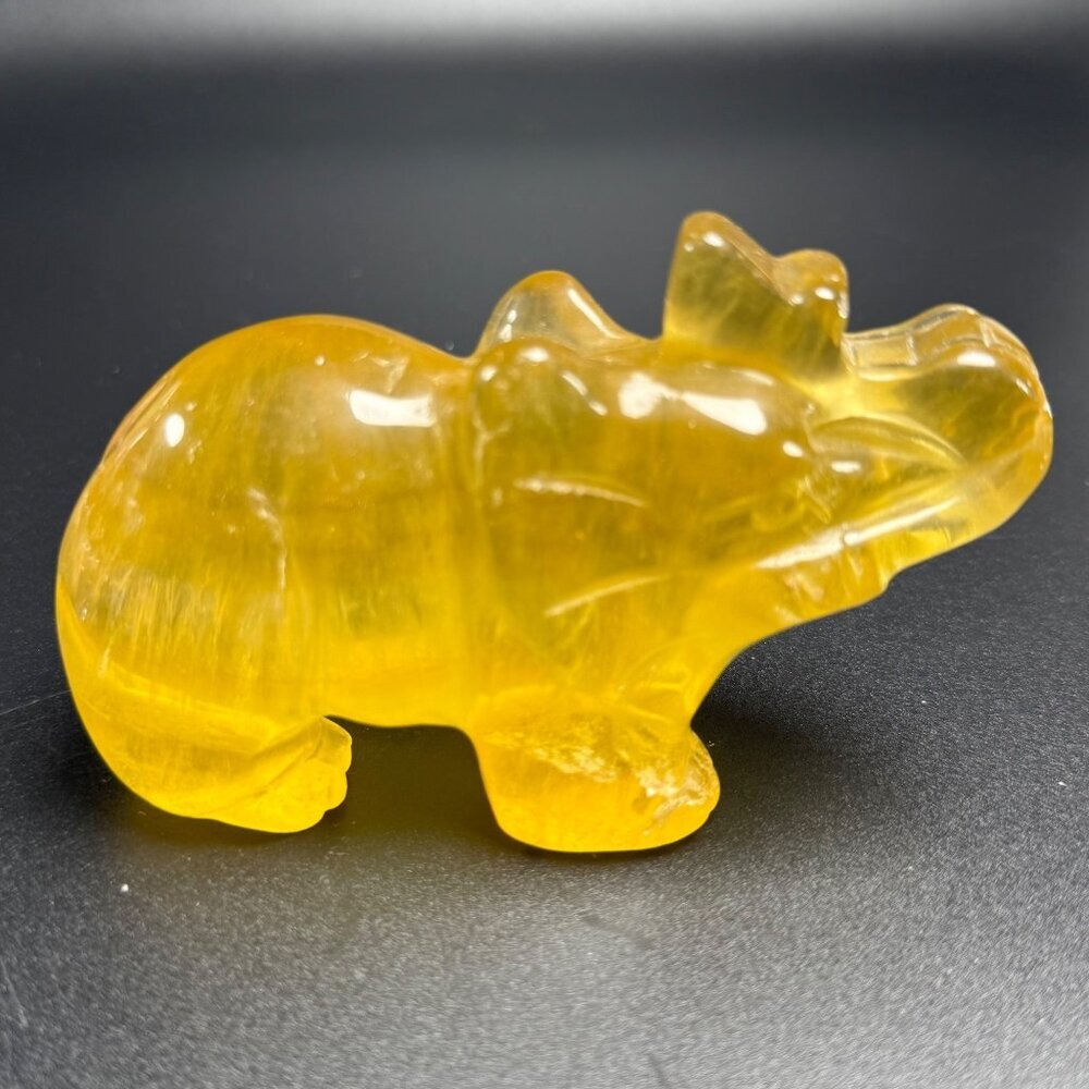 Natural Yellow Fluorite Elephant Hand Carved UVs Stone Trunk Up 4" 376g - Picture 2 of 11